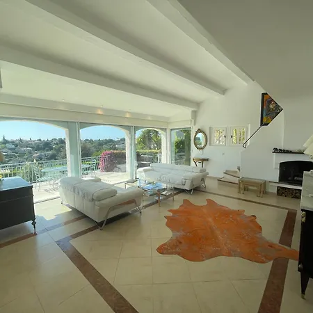 别墅 Luxe Et Calme Avec Vue Panoramique A 昂蒂布