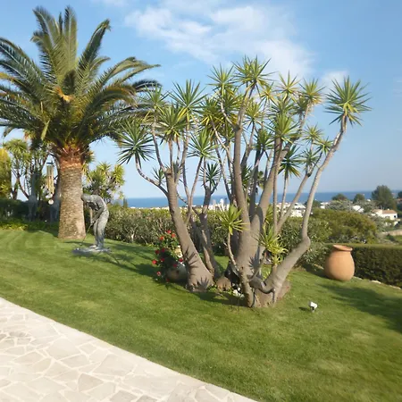 Luxe Et Calme Avec Vue Panoramique A * Antibes