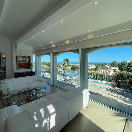 Villa Luxe Et Calme Avec Vue Panoramique à Antibes