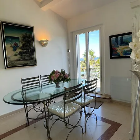Luxe Et Calme Avec Vue Panoramique à Antibes